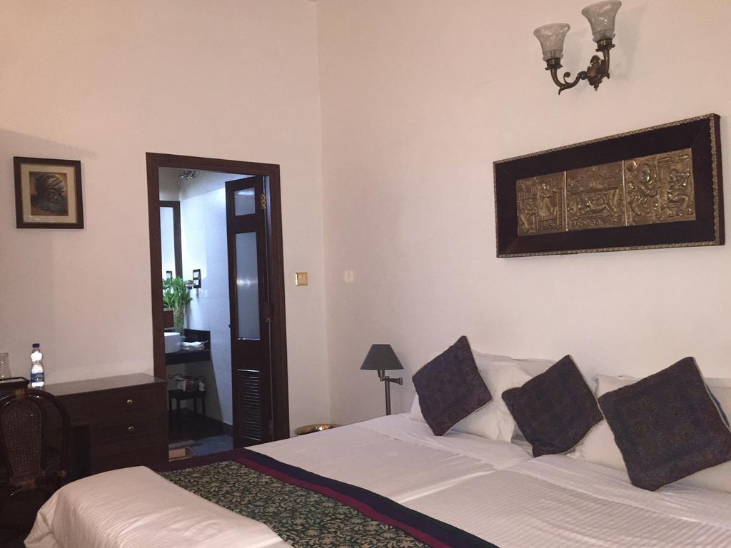نيودلهي Master Bed And Breakfast الغرفة الصورة